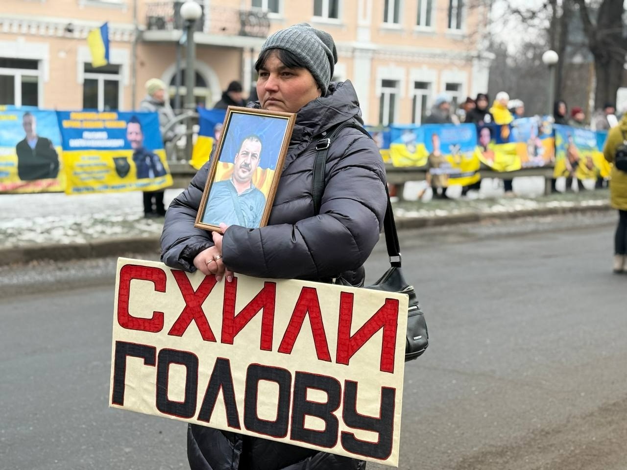 Новин майже немає: у Первомайську пройшла акція на підтримку полонених і зниклих безвісти