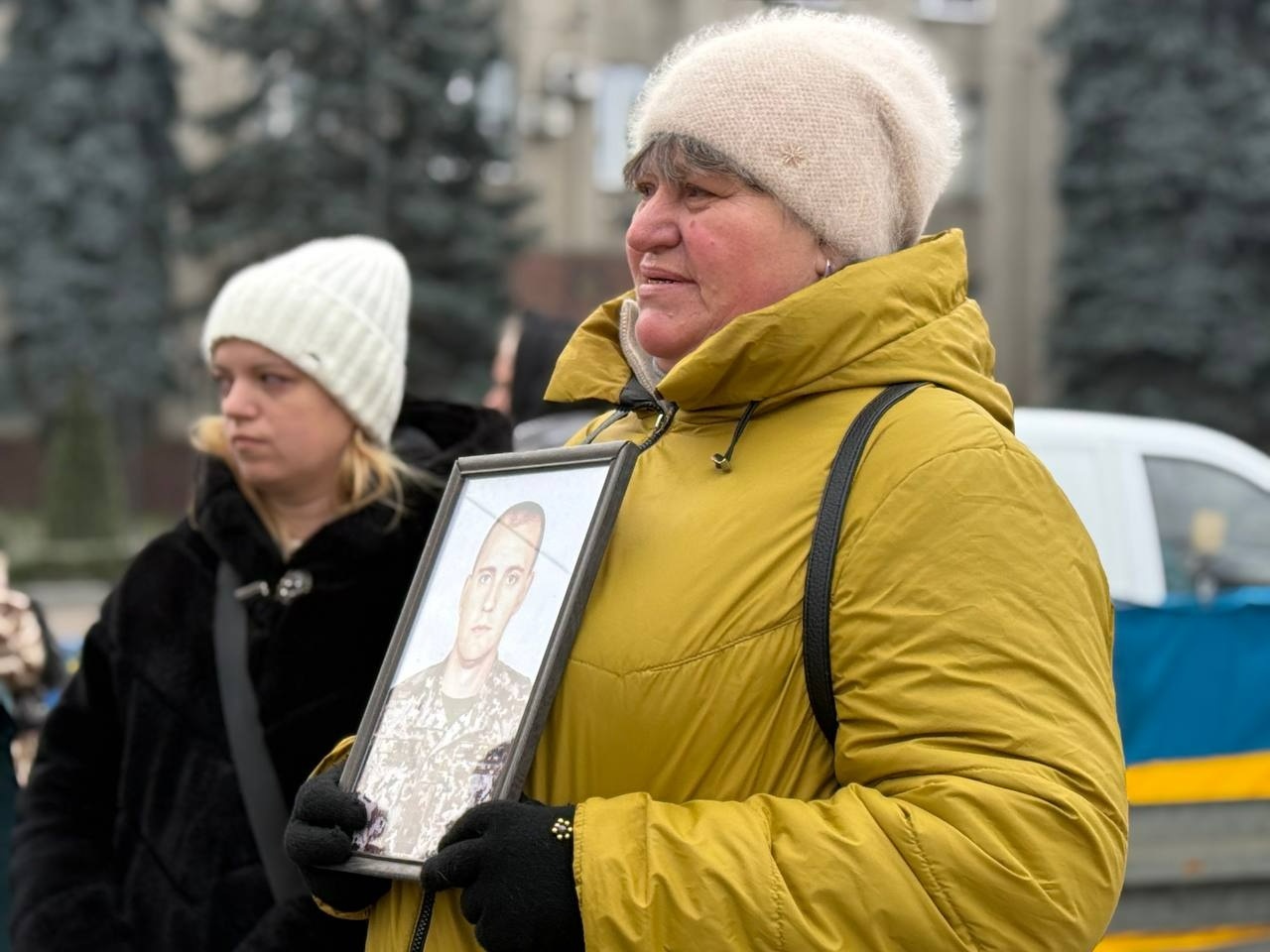 Новин майже немає: у Первомайську пройшла акція на підтримку полонених і зниклих безвісти