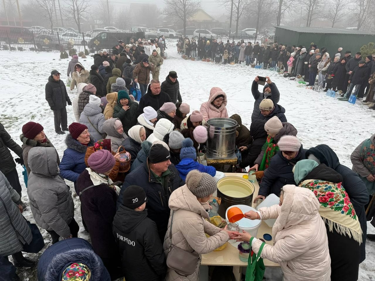 Молитва за Україну об’єднала громаду: у Первомайську відзначили Водохреща