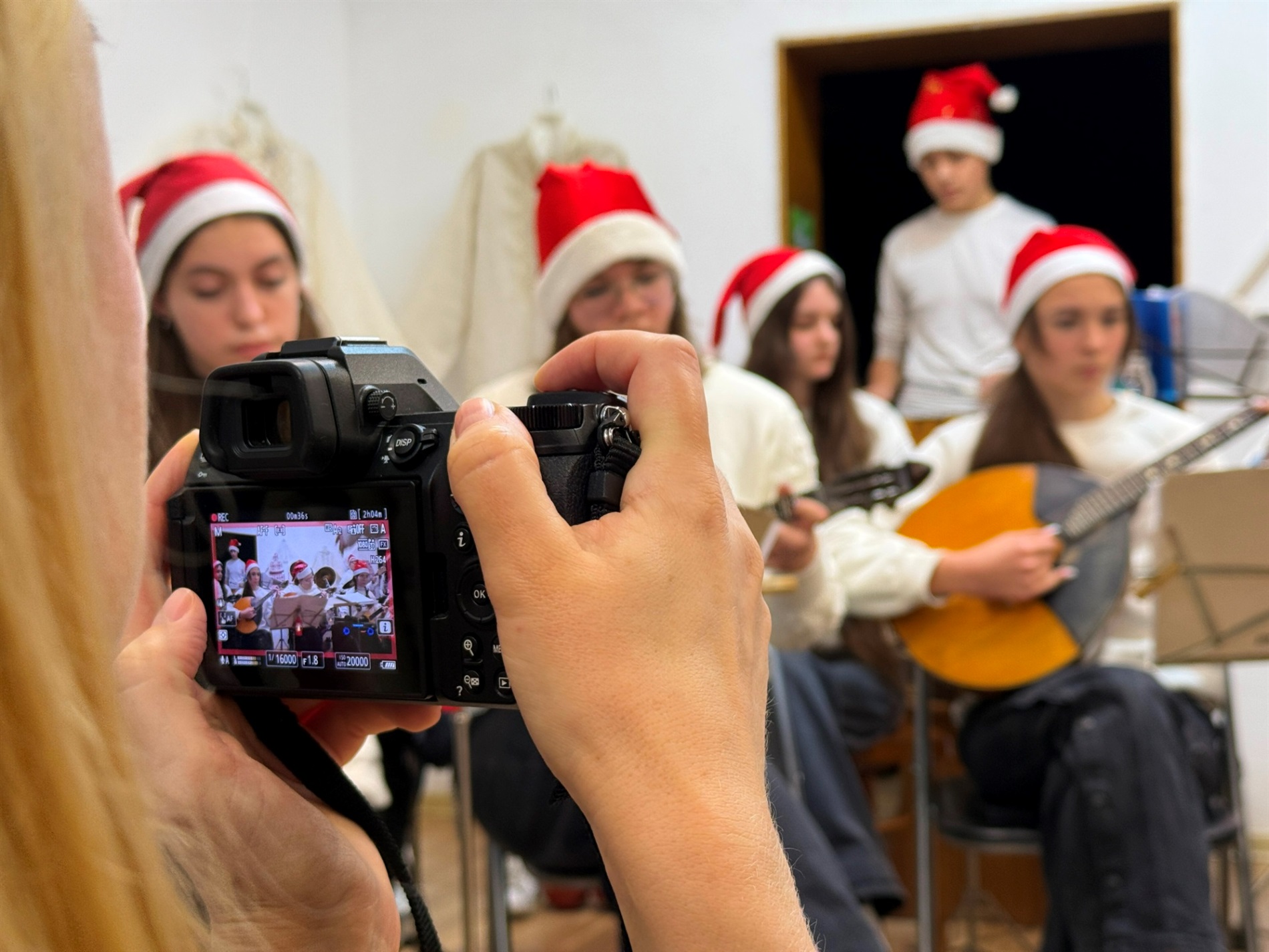 «Різдво для нескорених» у Первомайську щороку збирає все більше людей: історія однієї ініціативи
