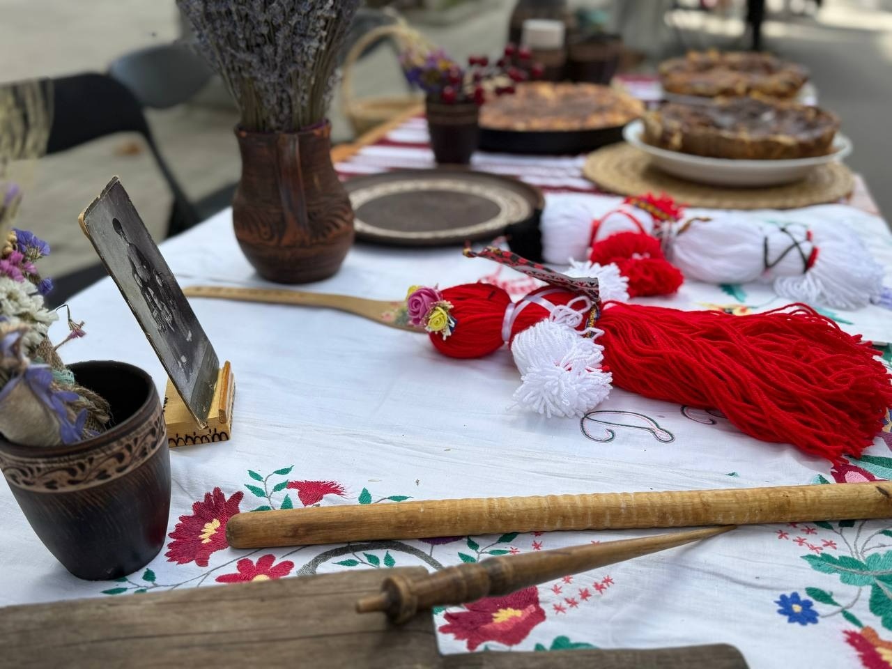 «Сурва — це про надію і життя»: у Первомайську готуються до яскравого болгарського свята