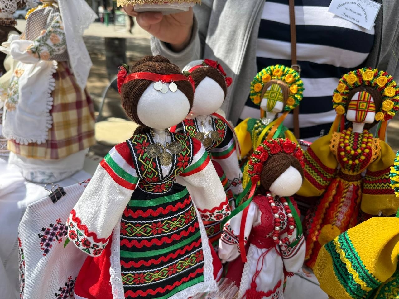 «Сурва — це про надію і життя»: у Первомайську готуються до яскравого болгарського свята