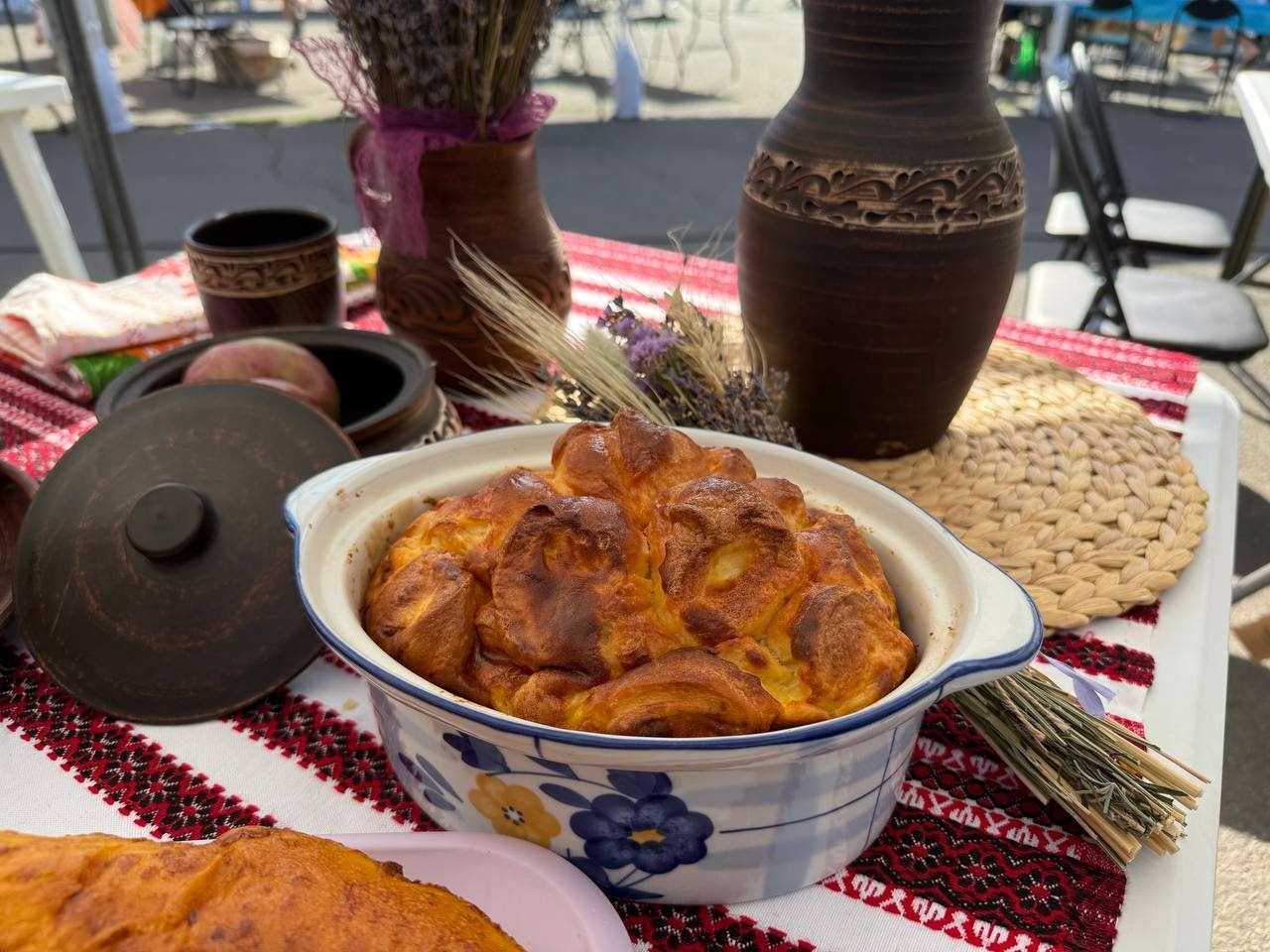 «Сурва — це про надію і життя»: у Первомайську готуються до яскравого болгарського свята