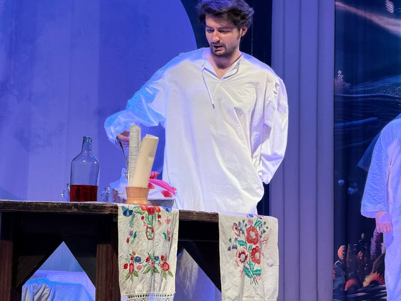 «Відьми приходять, коли їх не чекають»: Modern Theatre привіз у Первомайськ «Конотопську відьму»