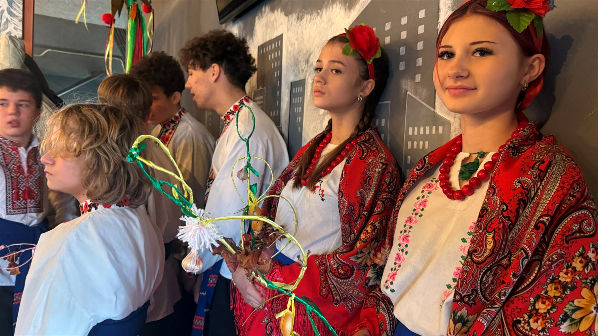 Сила єдності — в різноманітті: як у Первомайську святкували болгарську Сурву