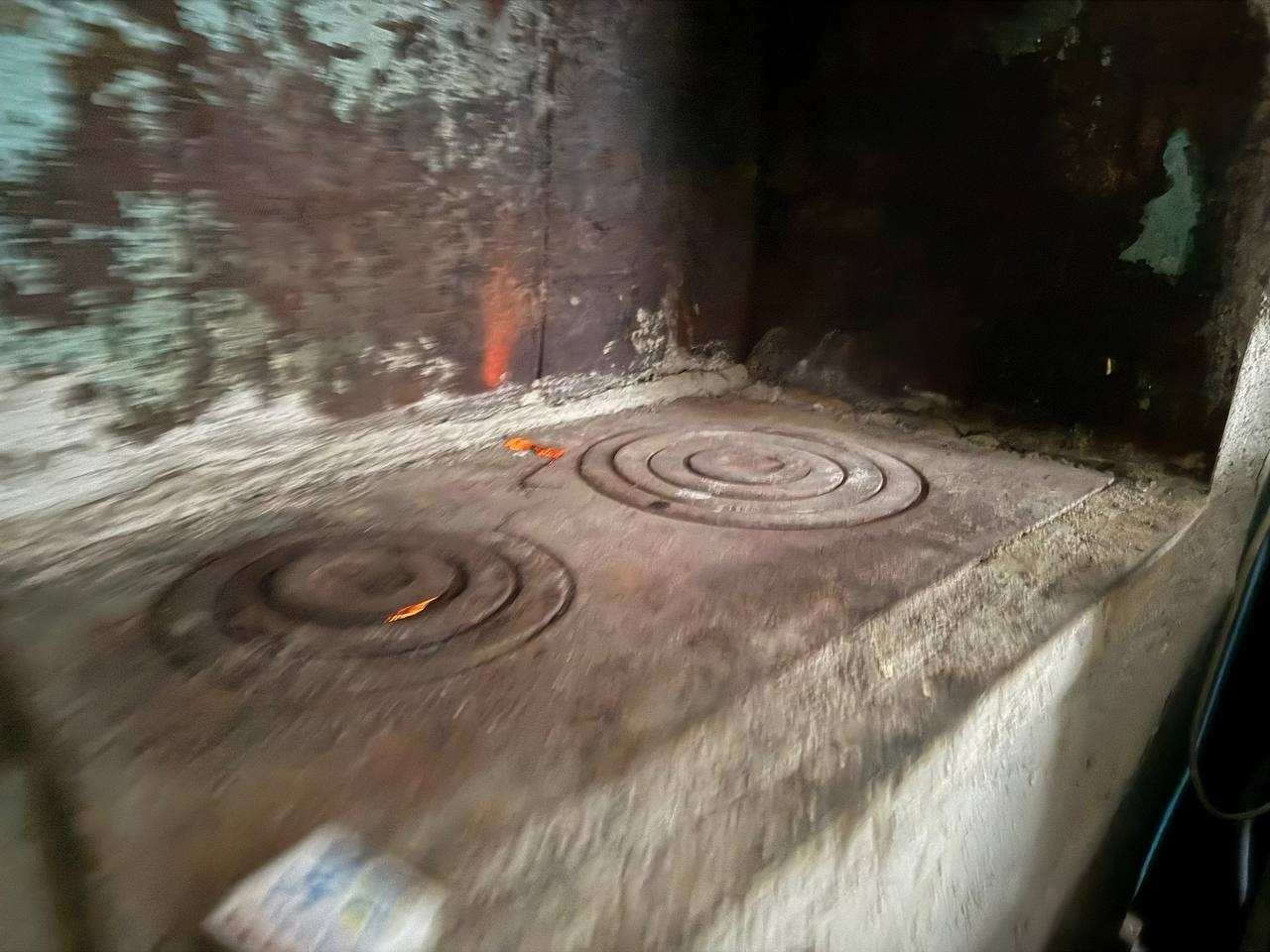 Без опікуна, у житлі без тепла та вбиральні: історія виживання родини Васильченків із Первомайська