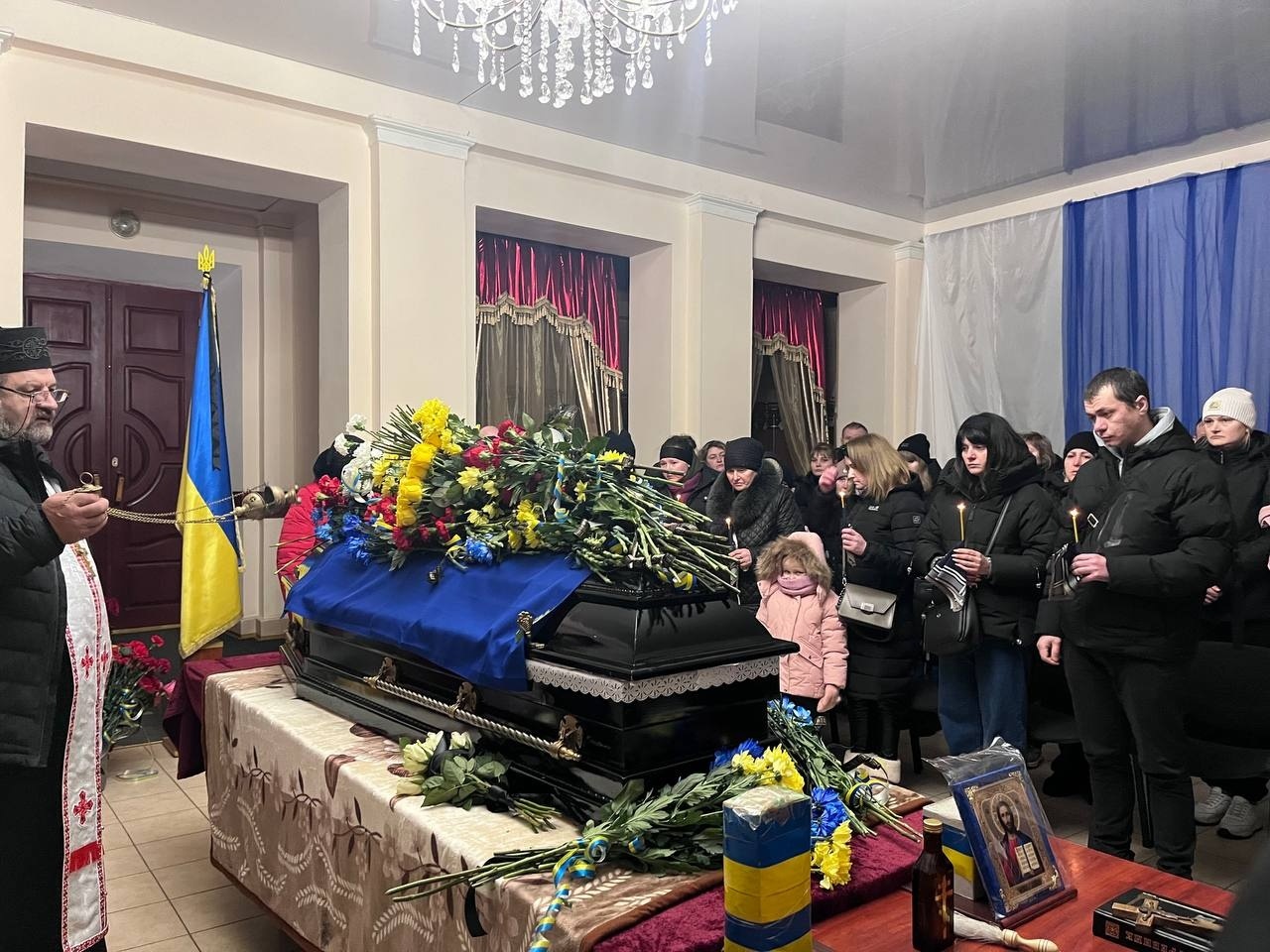 Первомайськ попрощався із захисником Сергієм Драганом