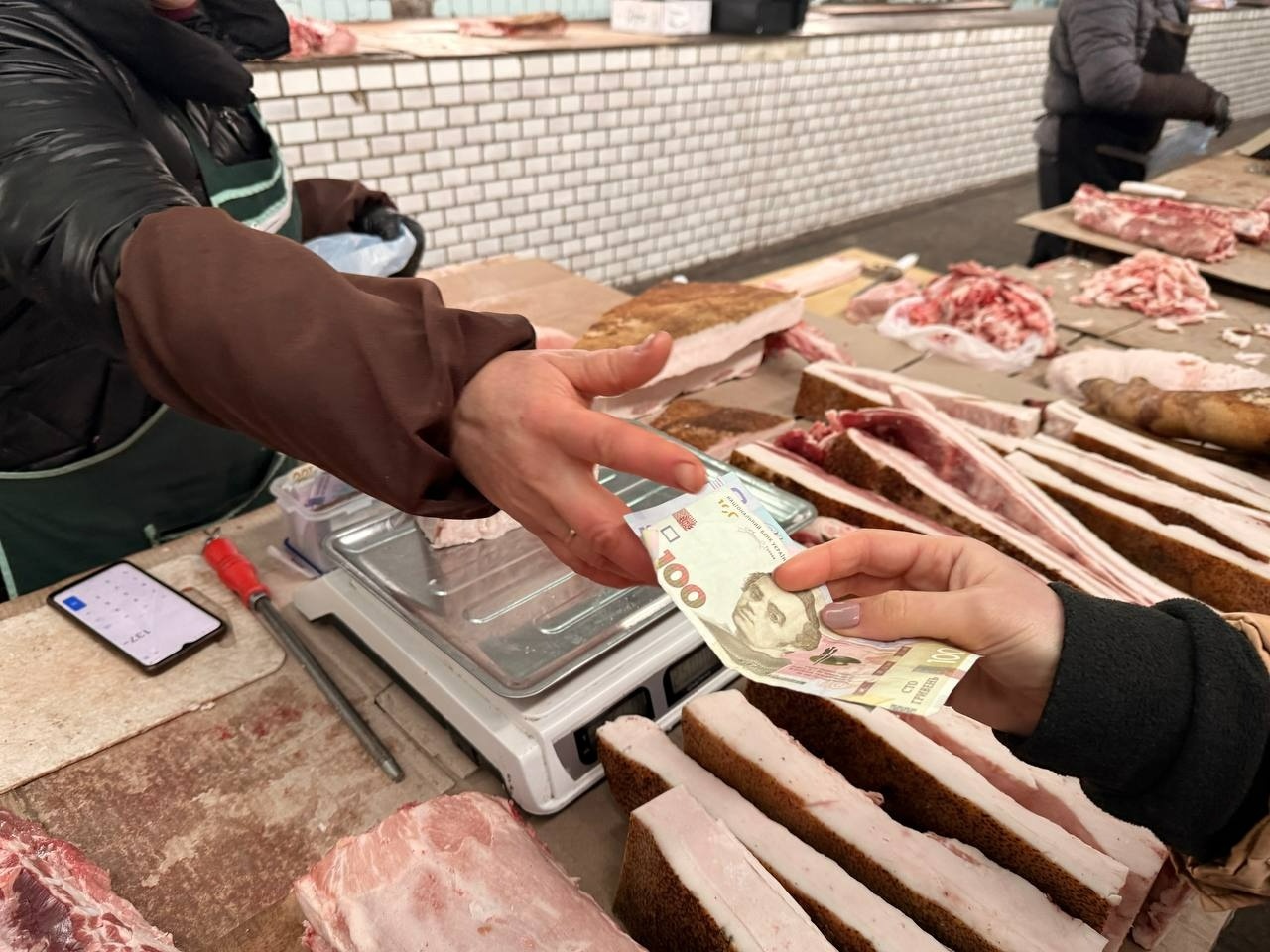 Засніжений ринок 25 січня 2026: які ціни на продукти у Первомайську