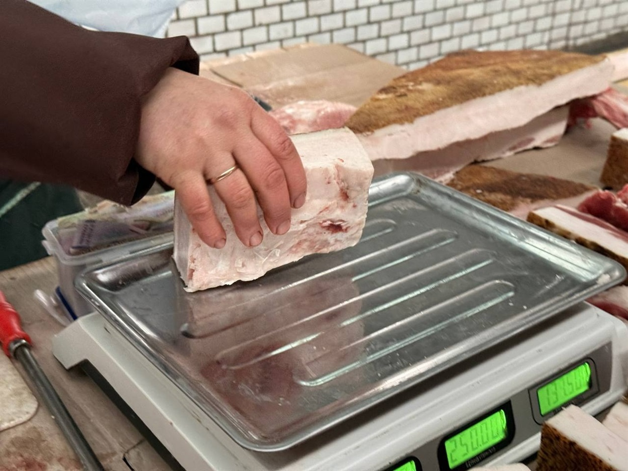 Ціна сала залежить від товщини