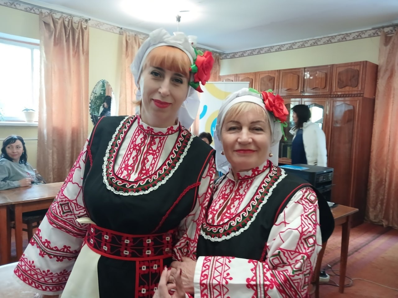 «Гудять» уже понад сорок років: як у Вільшанці зберігають болгарську пісню попри війну і холод