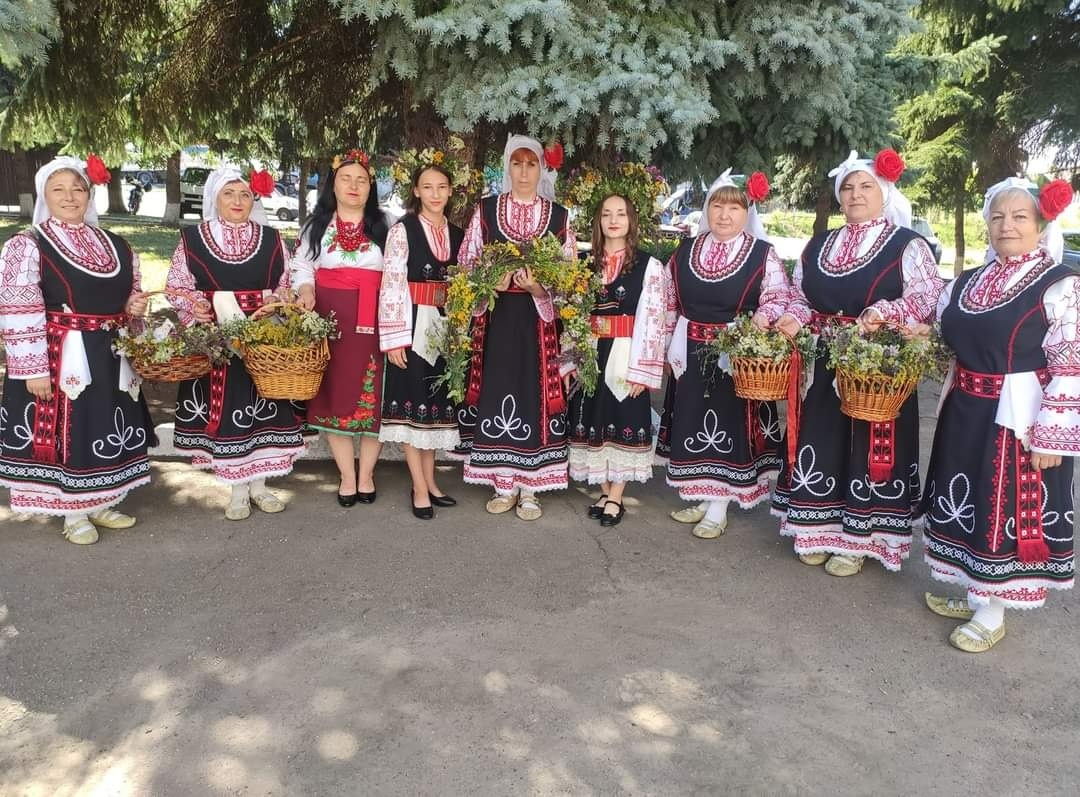 «Гудять» уже понад сорок років: як у Вільшанці зберігають болгарську пісню попри війну і холод