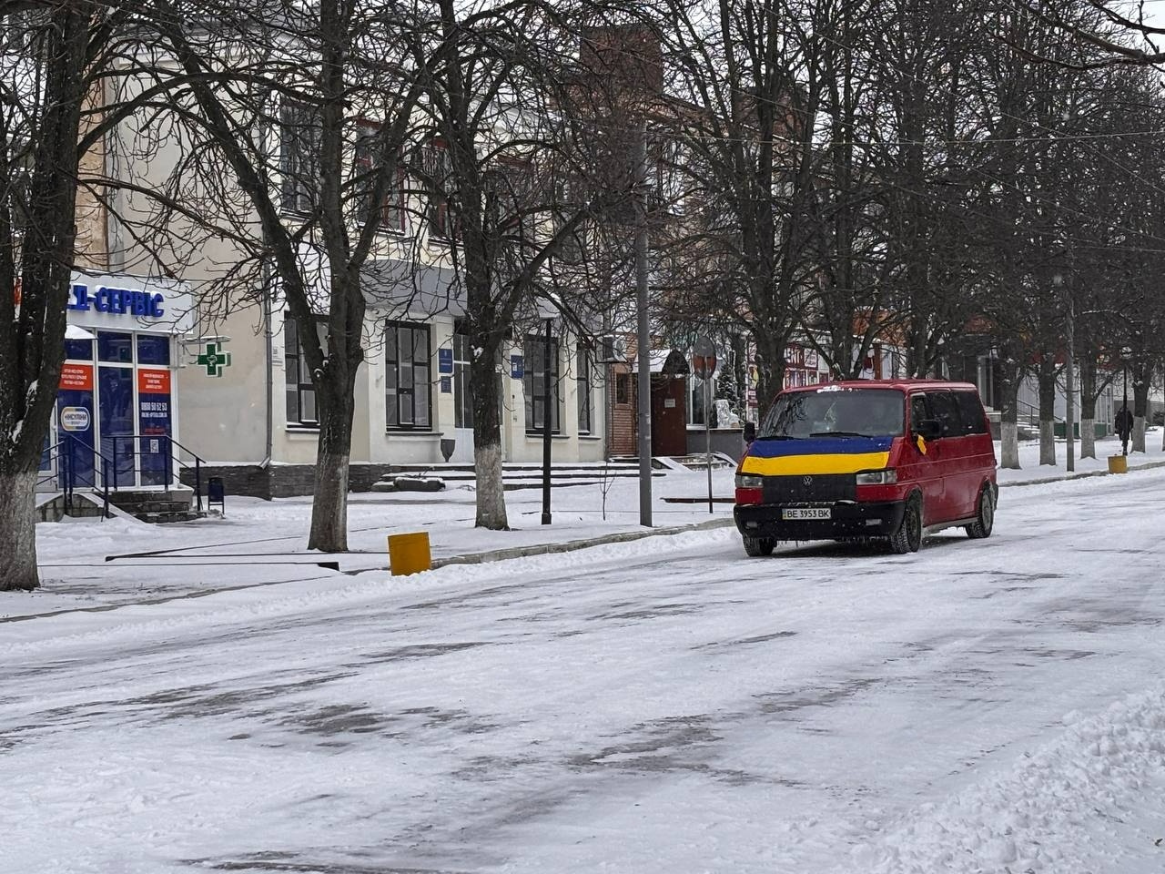 Первомайськ попрощався із воїном: загинув старший сержант Ігор Будуров