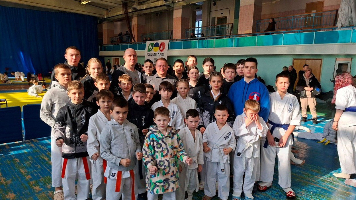 Перше командне місце: каратисти з Первомайська тріумфально відкрили спортивний рік у Миколаєві