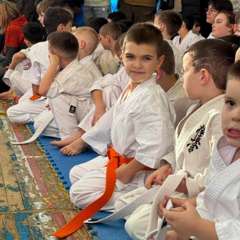 Перше командне місце: каратисти з Первомайська тріумфально відкрили спортивний рік у Миколаєві