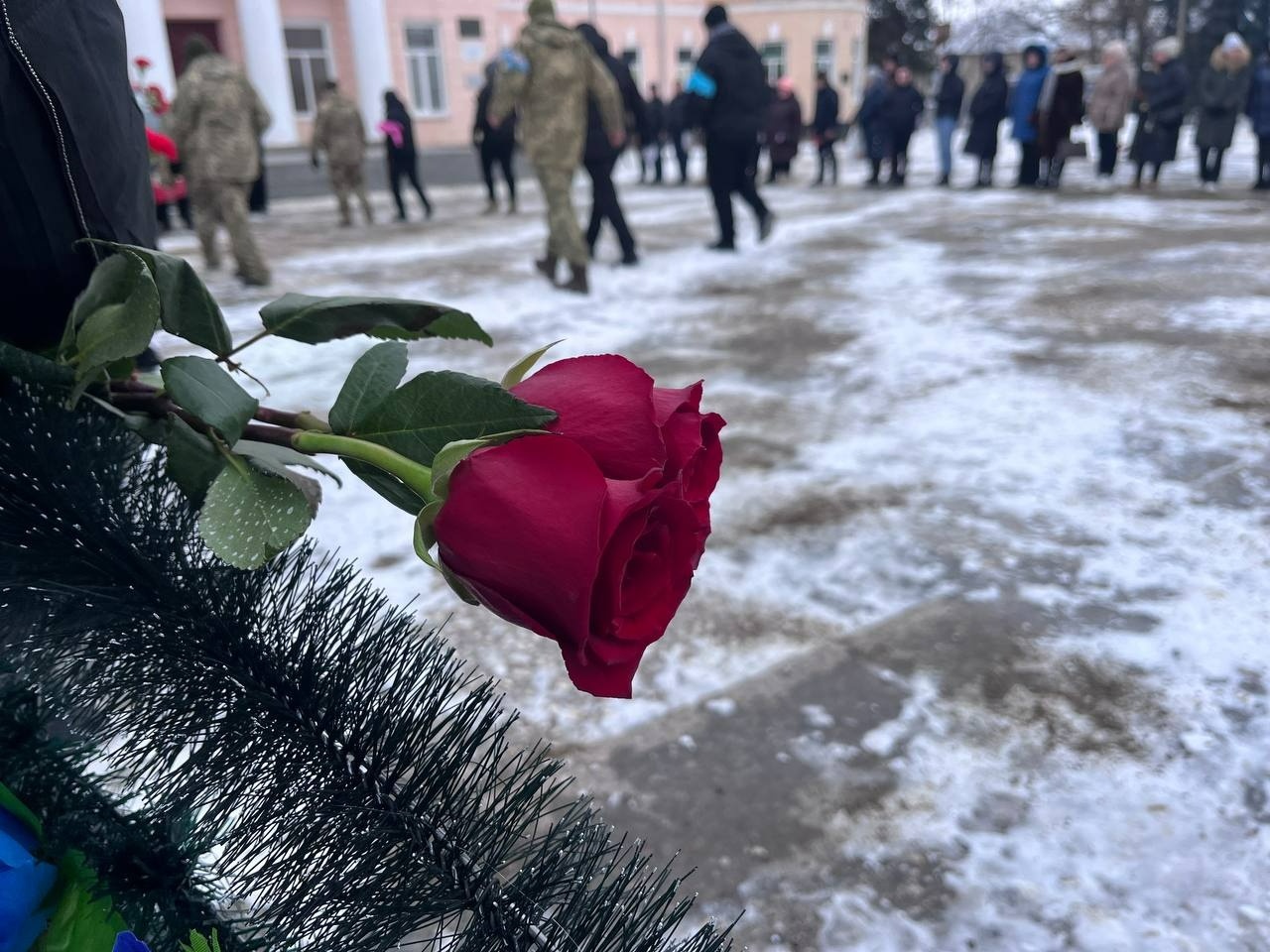 Первомайськ попрощався з воїном Русланом Конченком