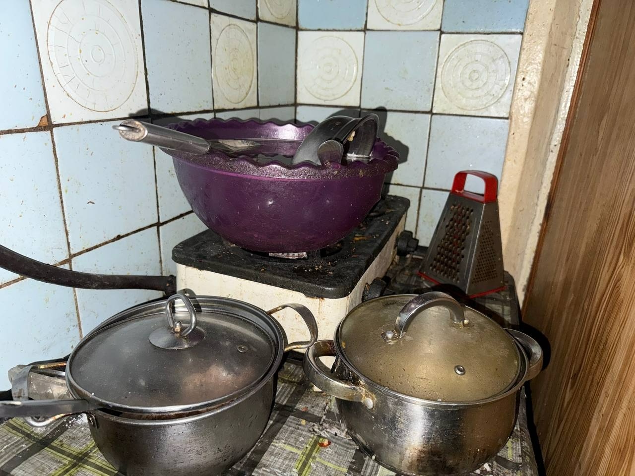 «Ми виїхали з однією сумкою»: подружжя з Донеччини шукає дім на Первомайщині та потребує допомоги