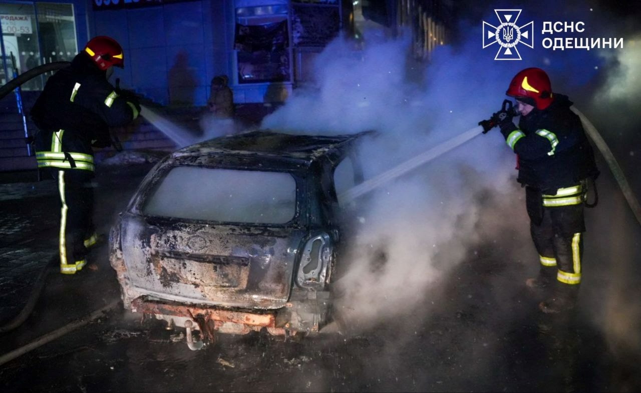 Ворожа атака на Одесу: є загиблий, поранені та зруйнована інфраструктура