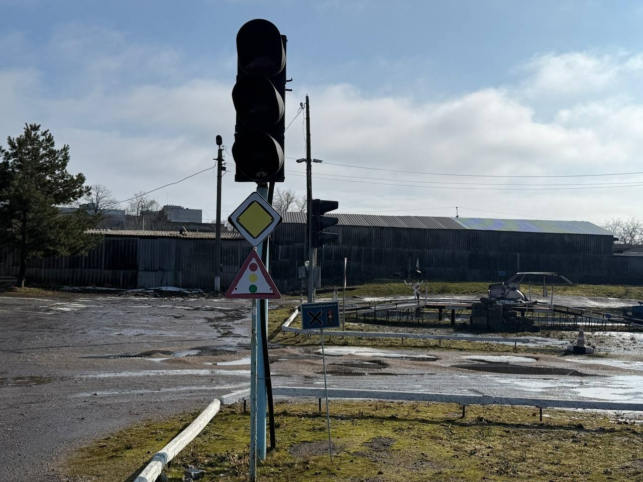 Первомайська автошкола готується відкрити набір для людей з інвалідністю