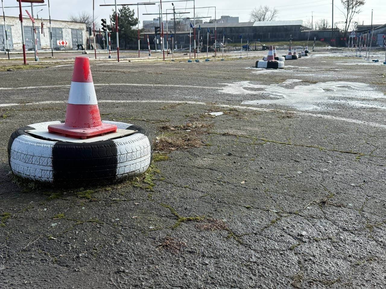 Первомайська автошкола готується відкрити набір для людей з інвалідністю