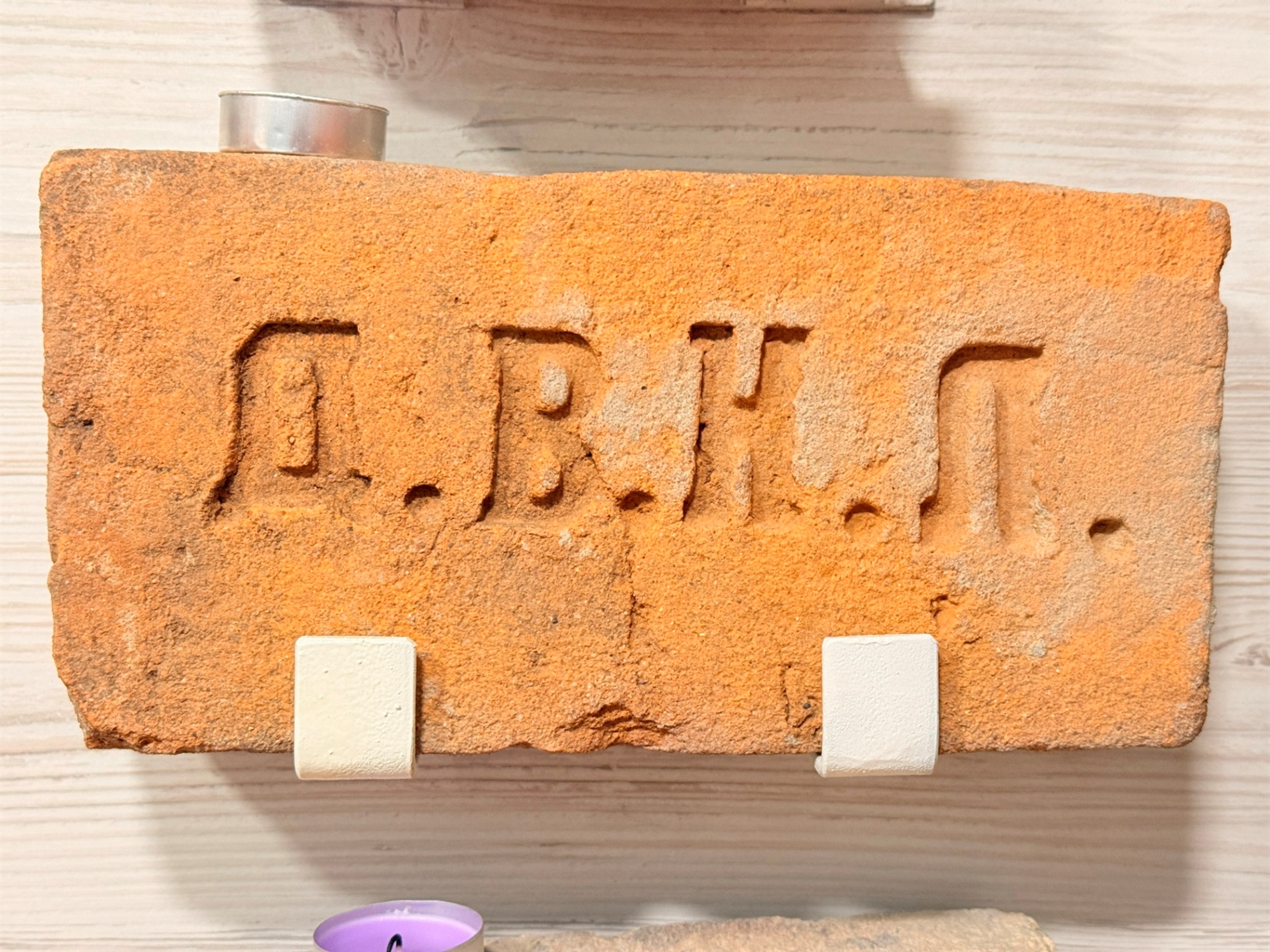 «Кожна цеглина — це окрема книга»: як старовинна цегла розповідає історію Первомайська і України