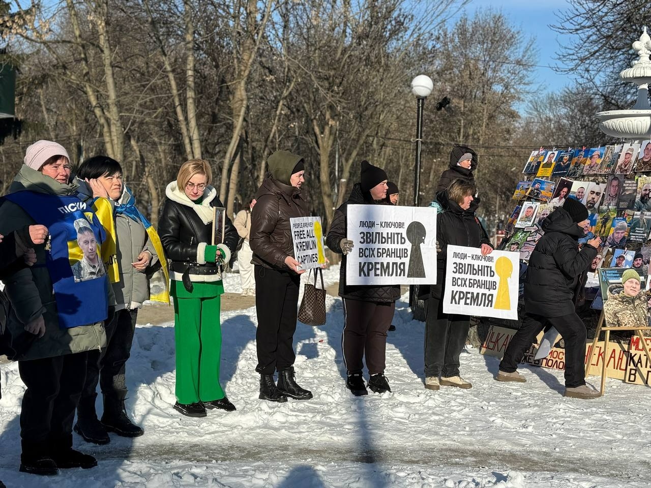 Первомайськ долучився до глобального перформансу «Люди — ключові!»