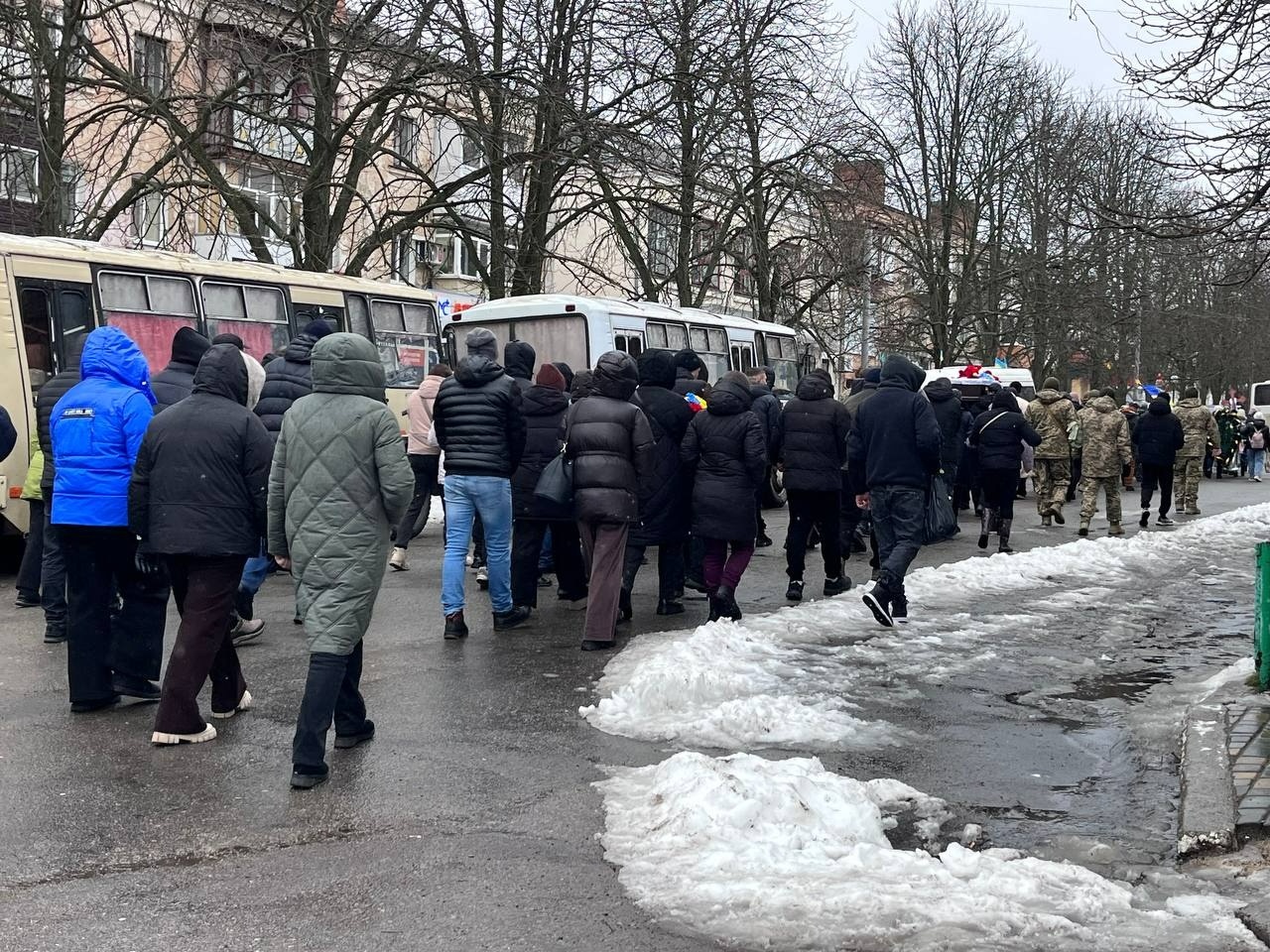 Первомайськ попрощався із захисником України Ігорем Журавльовим