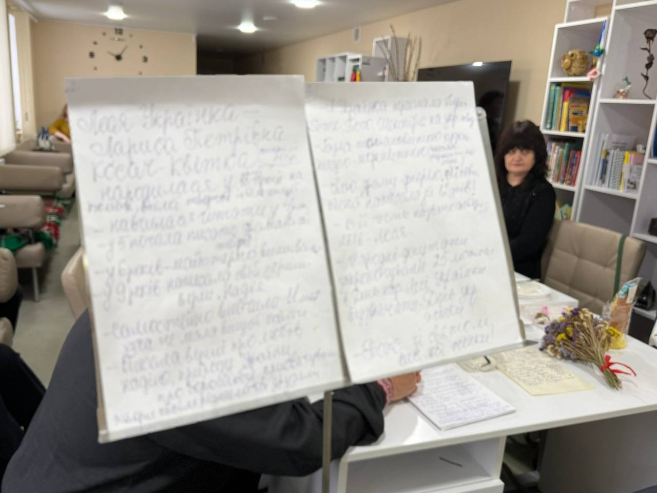 25 лютого у Первомайську вшанували жінок: слово, пісня і сила єдності