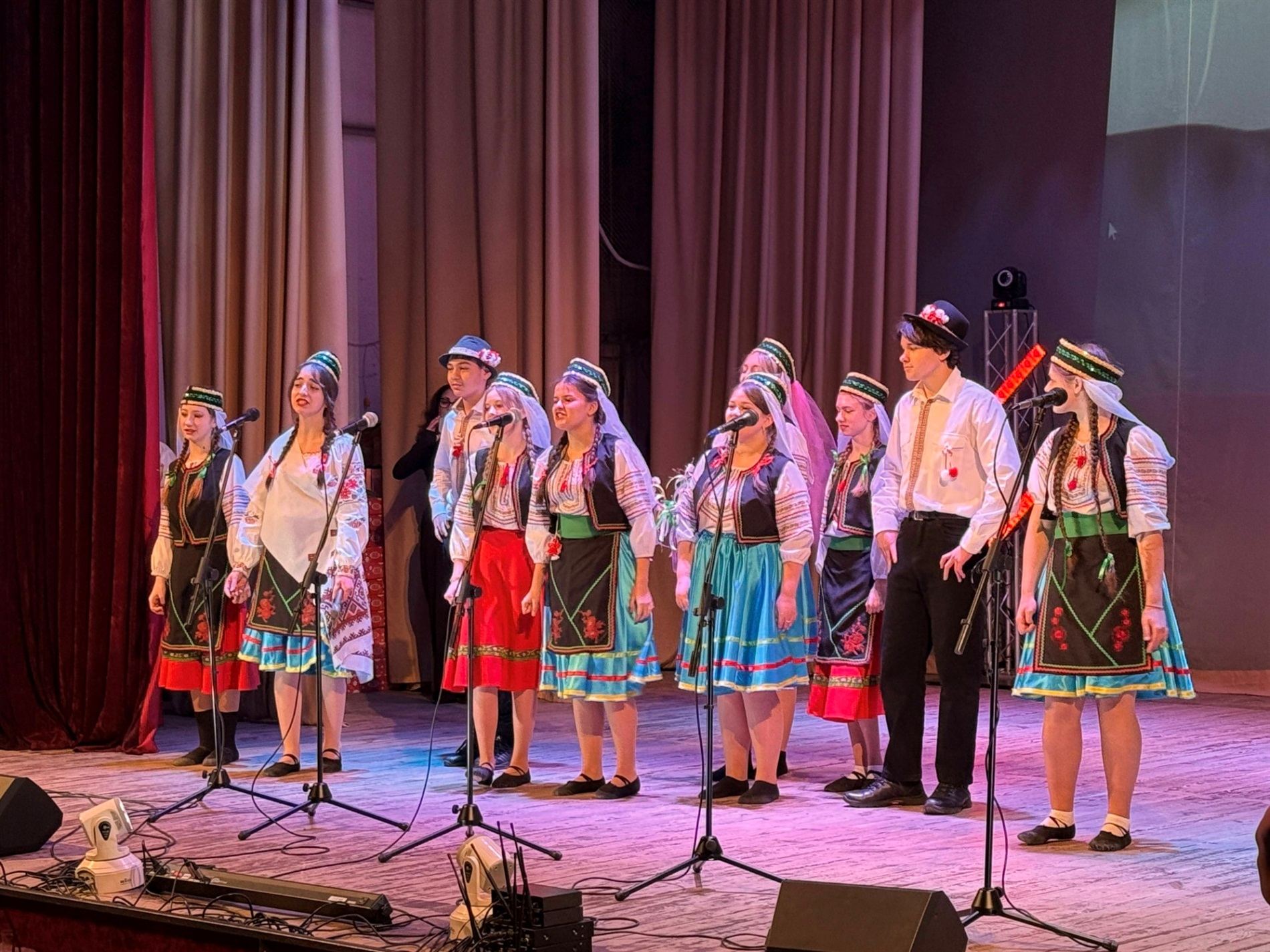 Весна, що гуртує: як Баба Марта зібрала болгарську громаду в Первомайську