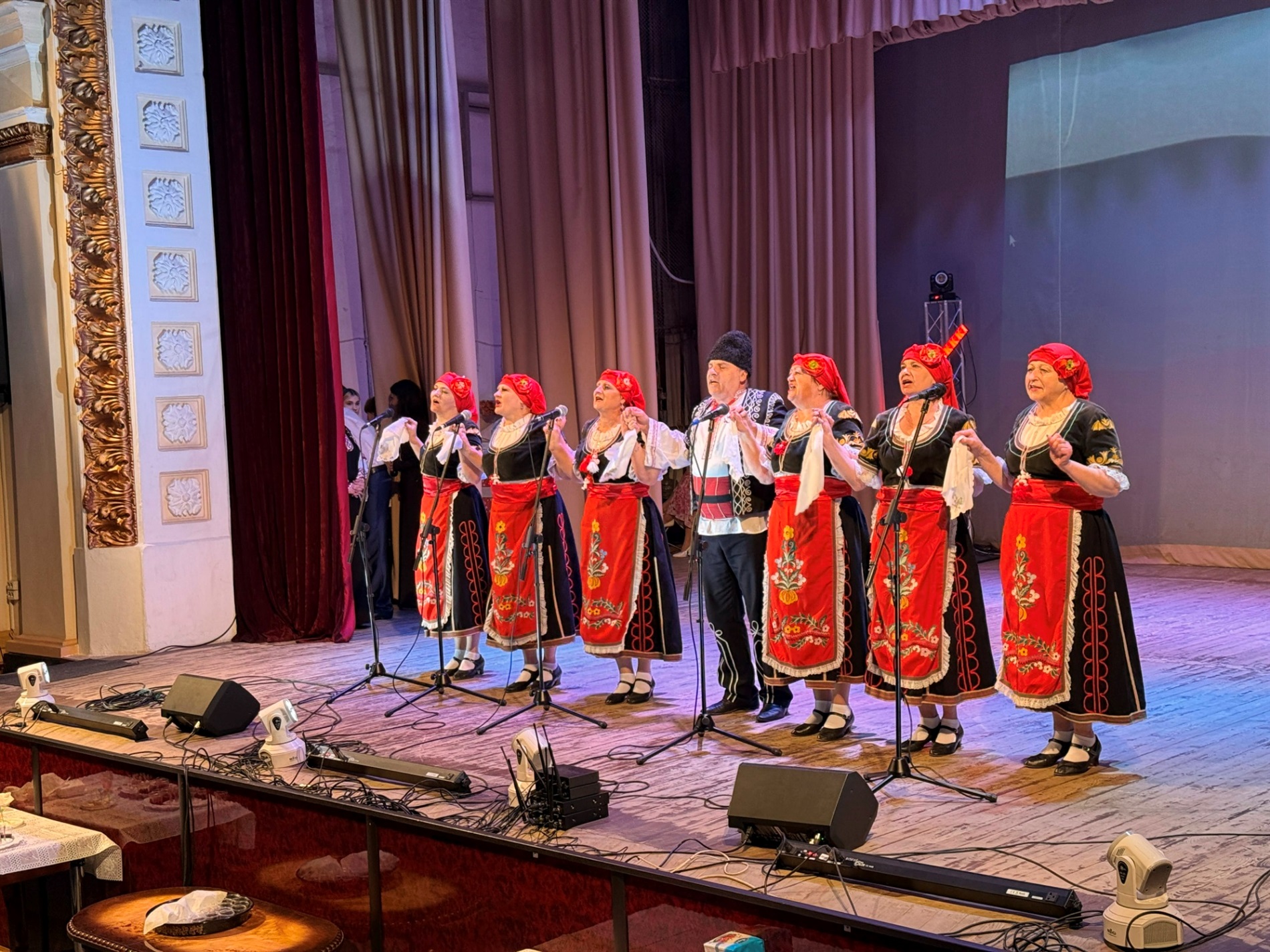 Весна, що гуртує: як Баба Марта зібрала болгарську громаду в Первомайську