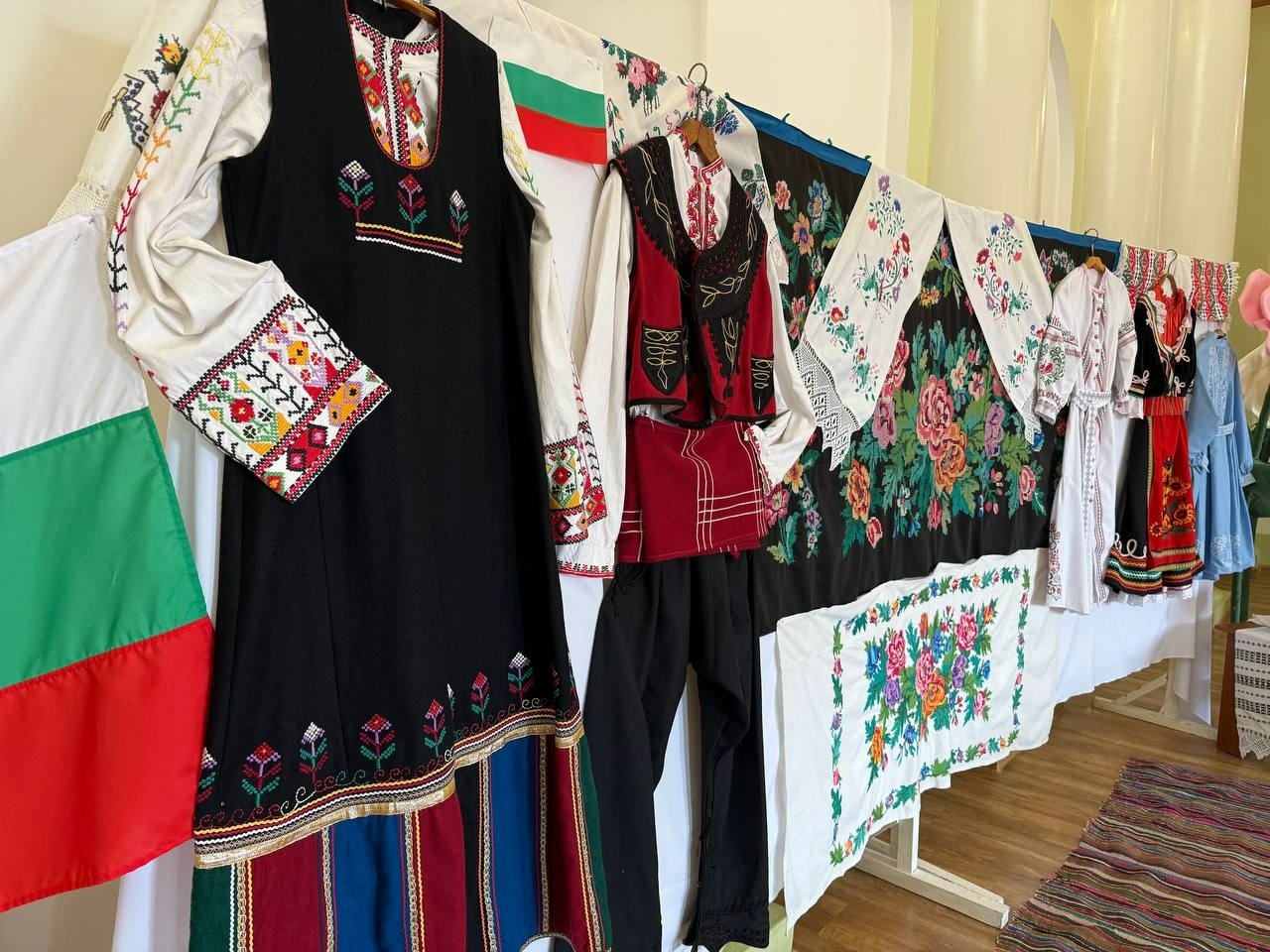 Весна, що гуртує: як Баба Марта зібрала болгарську громаду в Первомайську