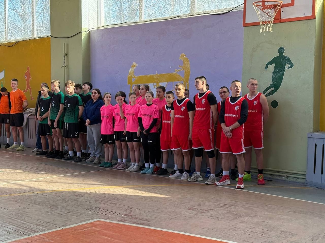 Лисогірці та чаусівці вибороли перші місця на баскетбольному етапі «Пліч-о-пліч»