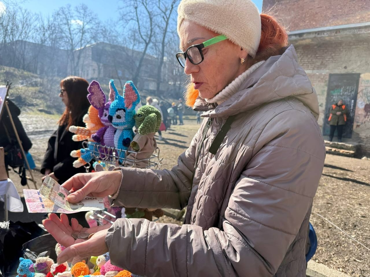 Ярмарок, поні та службові собаки: у Первомайську провели благодійне свято на підтримку військових