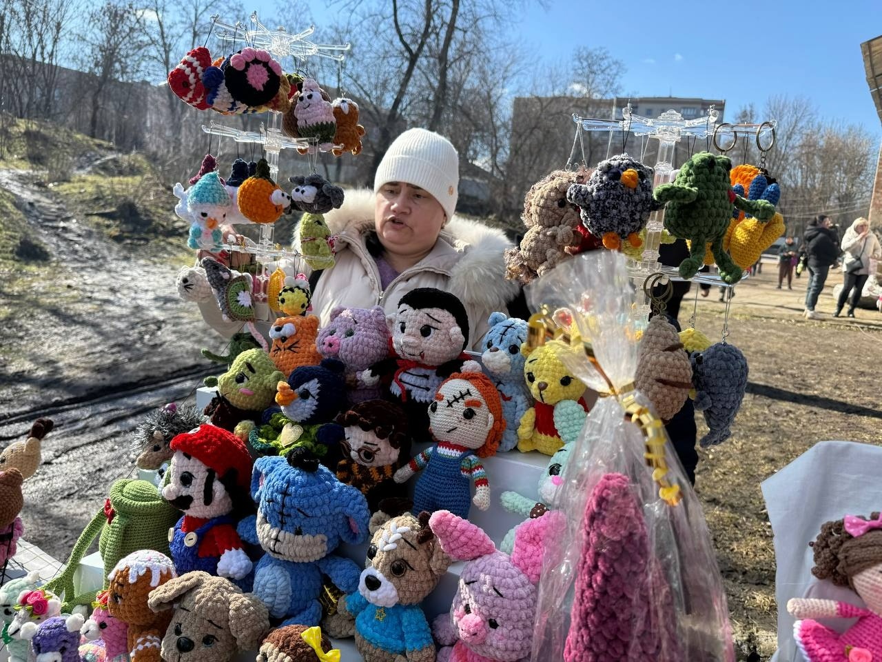 Ярмарок, поні та службові собаки: у Первомайську провели благодійне свято на підтримку військових