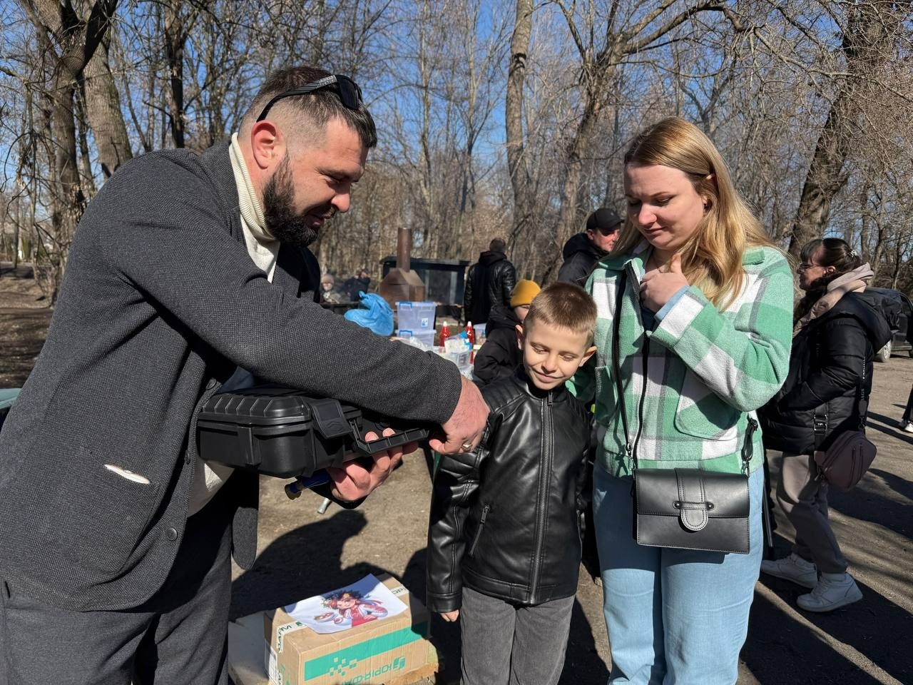Ярмарок, поні та службові собаки: у Первомайську провели благодійне свято на підтримку військових