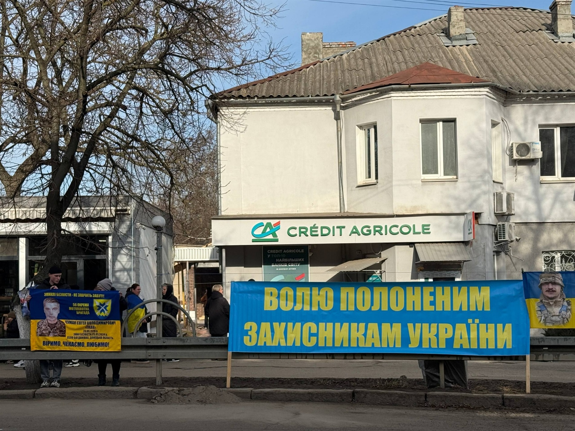 «Полон вбиває. Не мовчи»: Первомайськ знову вийшов на мирну вуличну акцію