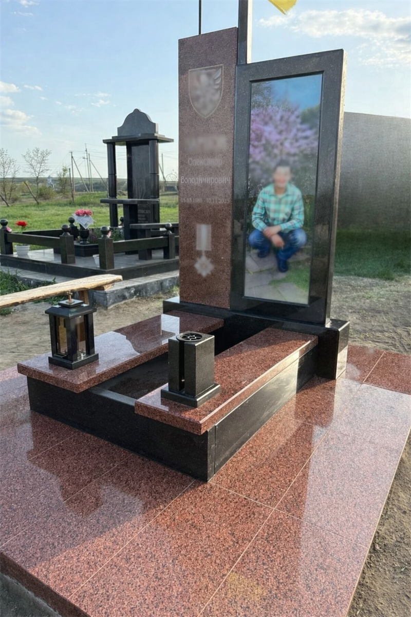 Як обрати пам'ятник та не припуститися поширених помилок: поради експерта