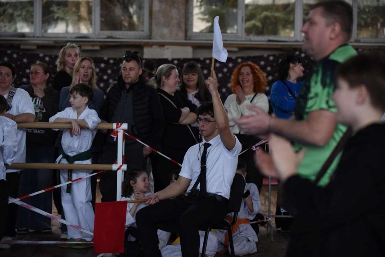 Олександр Крістін обслуговує двобій у якості судді