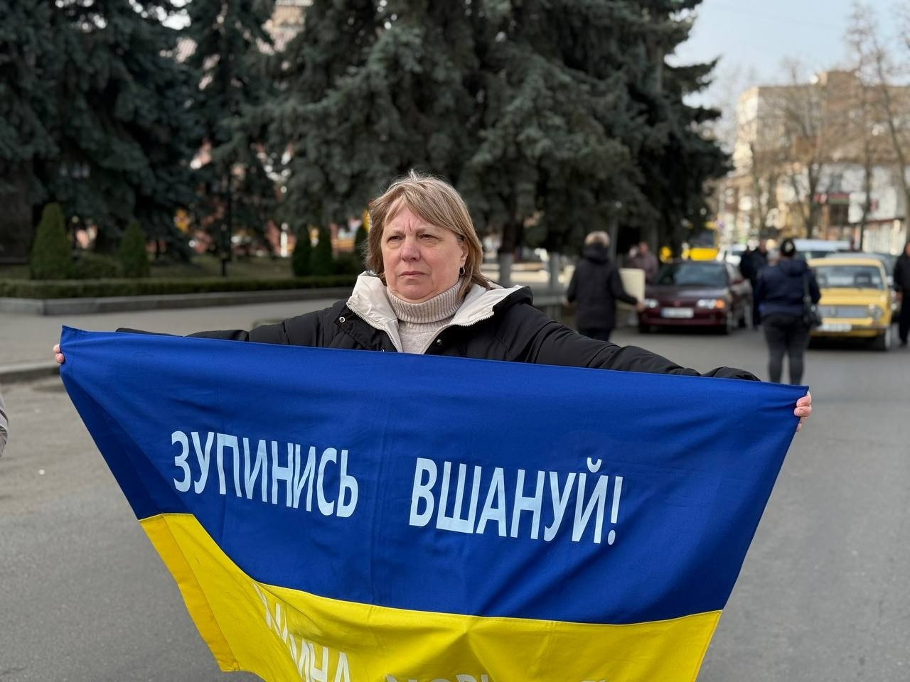 У Первомайську родини полонених і зниклих безвісти виходять на акцію, щоб не втратити надію