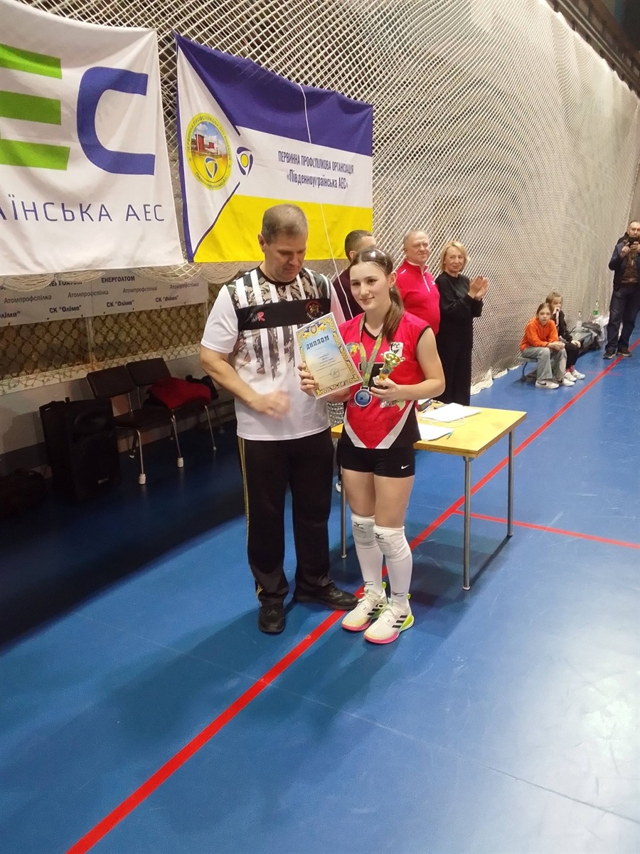 Срібні медалі первомайських волейболісток: черговий здобуток команди ДЮСШ