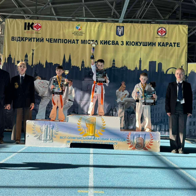 Первомайські каратисти проходять березневий марафон і готуються до чемпіонату України