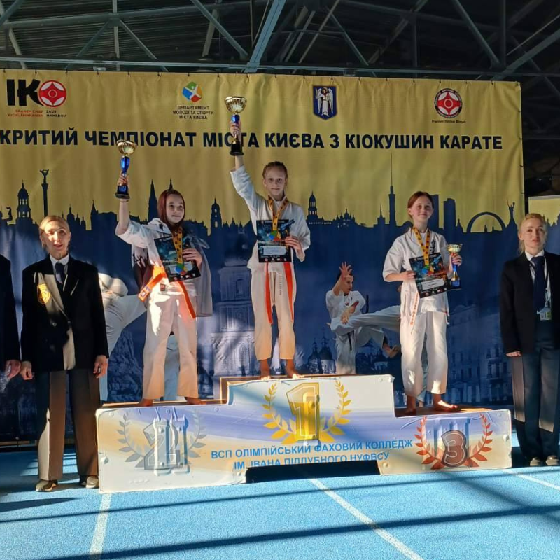Первомайські каратисти проходять березневий марафон і готуються до чемпіонату України