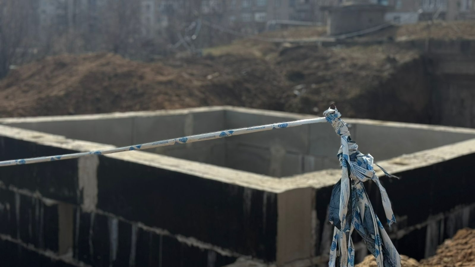 Стіни будуть — залишилося головне: Первомайськ будує модульне містечко і вчиться на чужих помилках