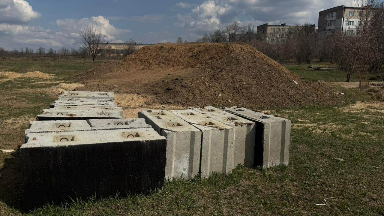 Стіни будуть — залишилося головне: Первомайськ будує модульне містечко і вчиться на чужих помилках