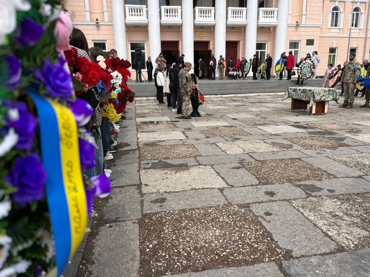 Первомайськ попрощався з солдатом Олександром Гармашем