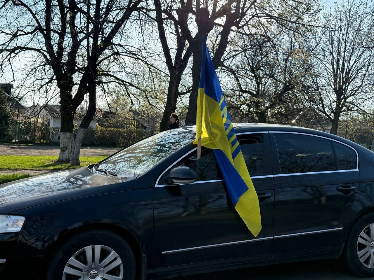 Де наші? У Первомайську сотні людей вийшли на ходу підтримки зниклих безвісти та полонених