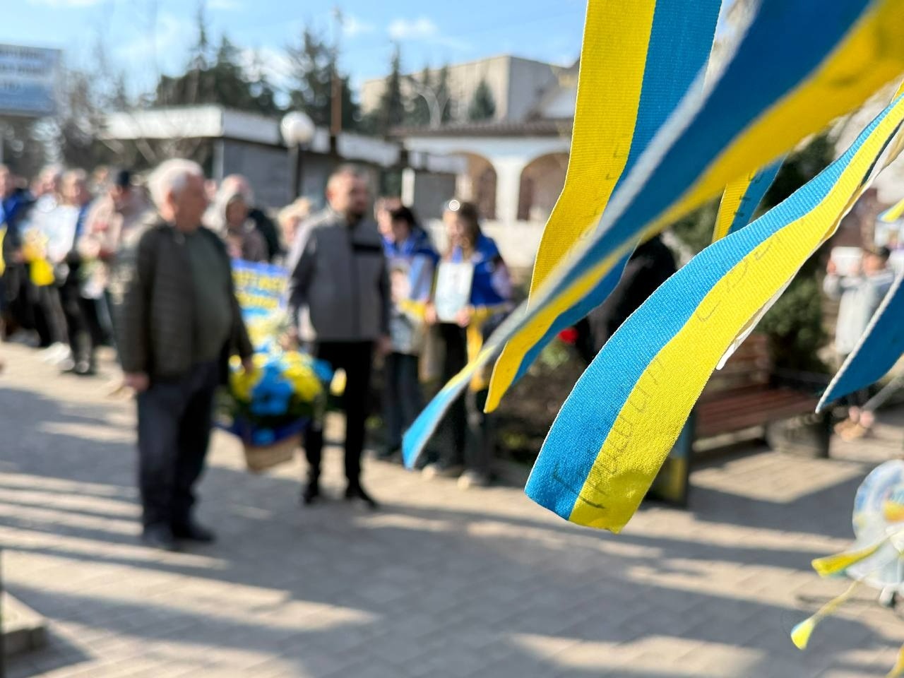 Де наші? У Первомайську сотні людей вийшли на ходу підтримки зниклих безвісти та полонених