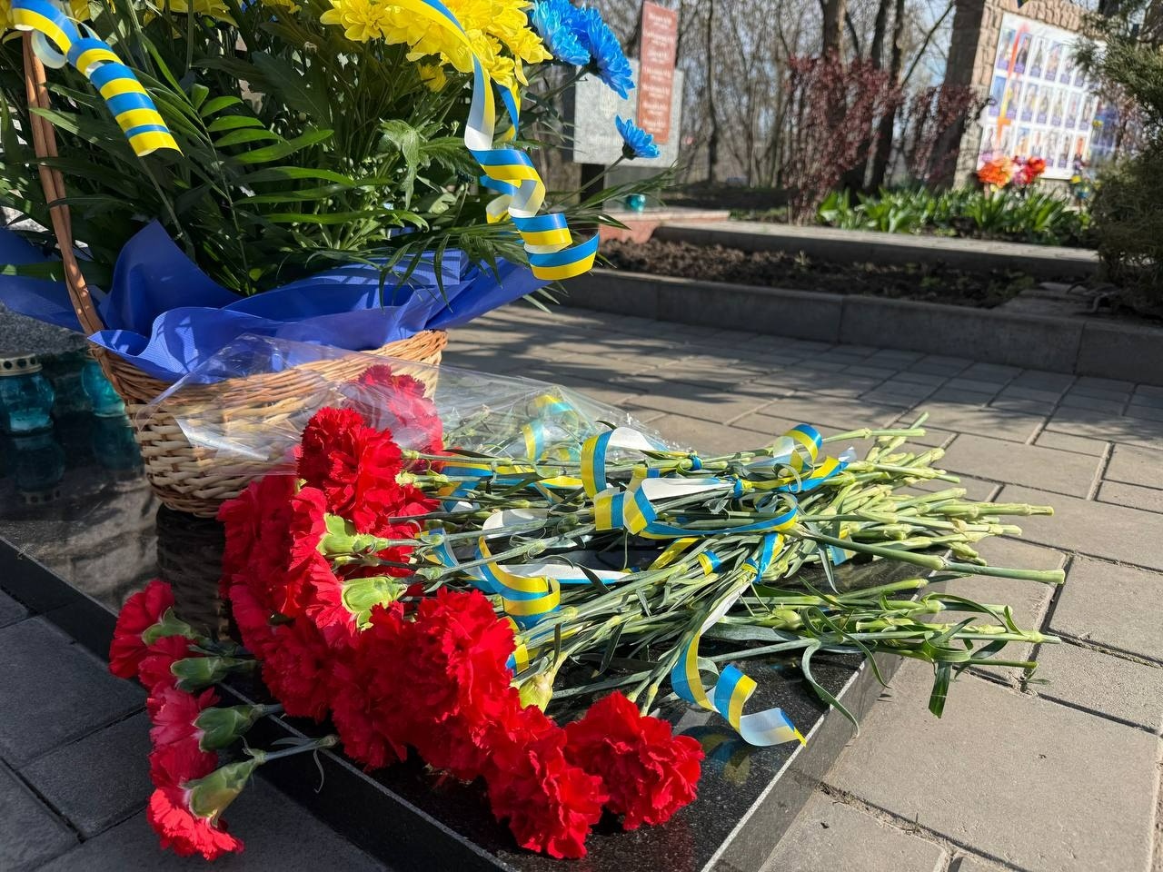 Де наші? У Первомайську сотні людей вийшли на ходу підтримки зниклих безвісти та полонених