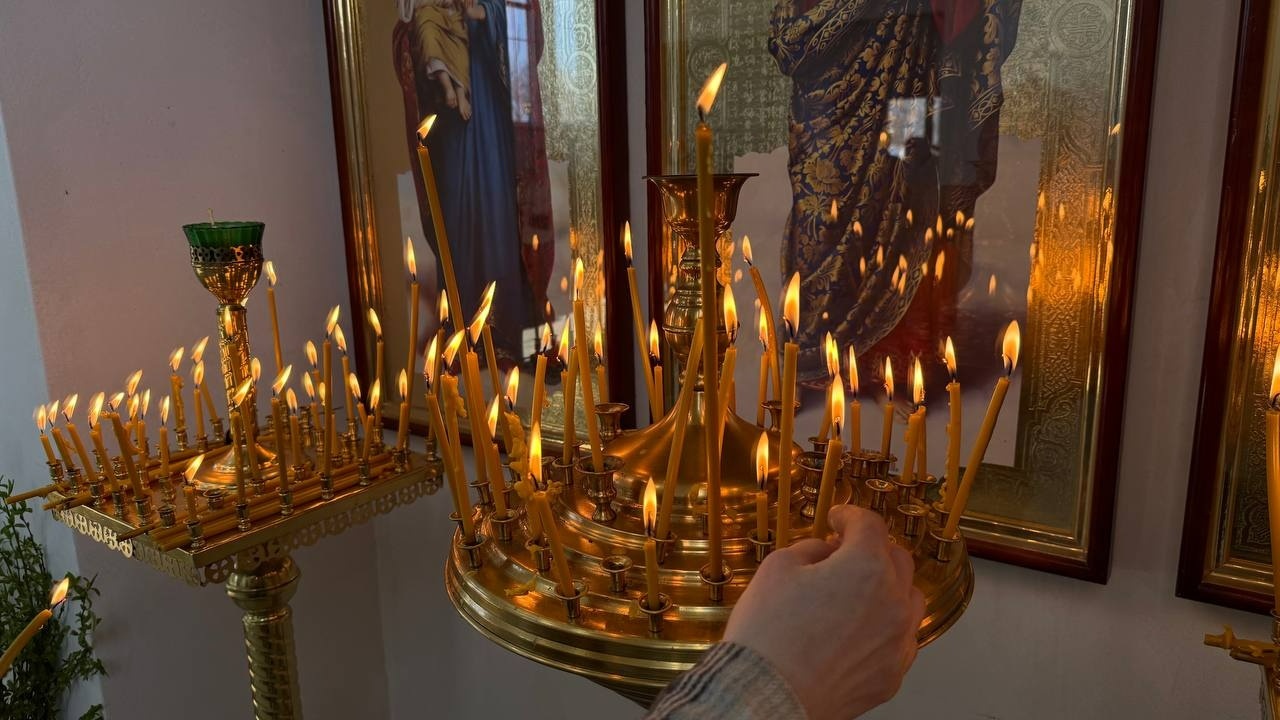 Храм ПЦУ у Первомайську передав 22 тисячі гривень на збір Гард.City з нагоди Вербної неділі
