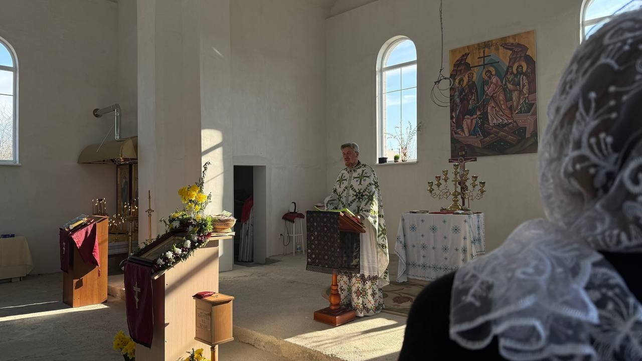 Храм ПЦУ у Первомайську передав 22 тисячі гривень на збір Гард.City з нагоди Вербної неділі
