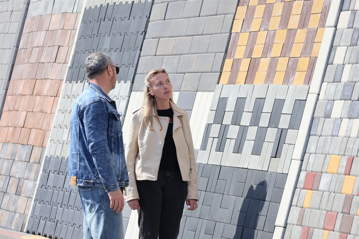 Тротуарна плитка та бруківка від бренду Бетон Брук